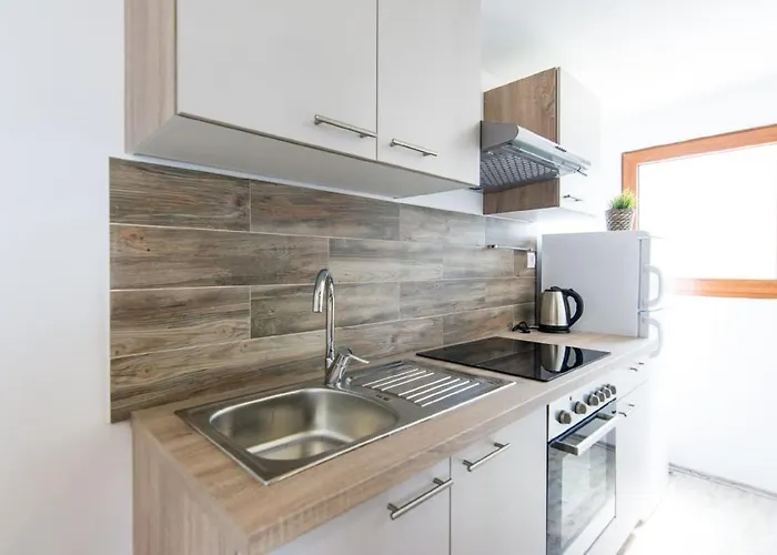 Mobile Plumeria 3 * Biograd Na Moru
